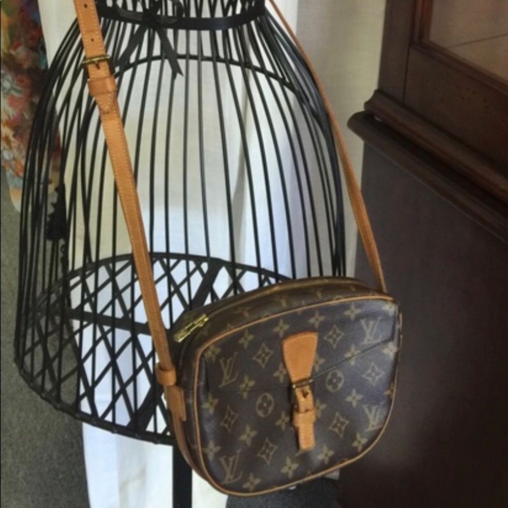 Authentic Louis Vuitton  PM Monogram Crossbody
